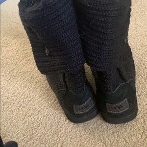 UGGS Slightly worn black knit